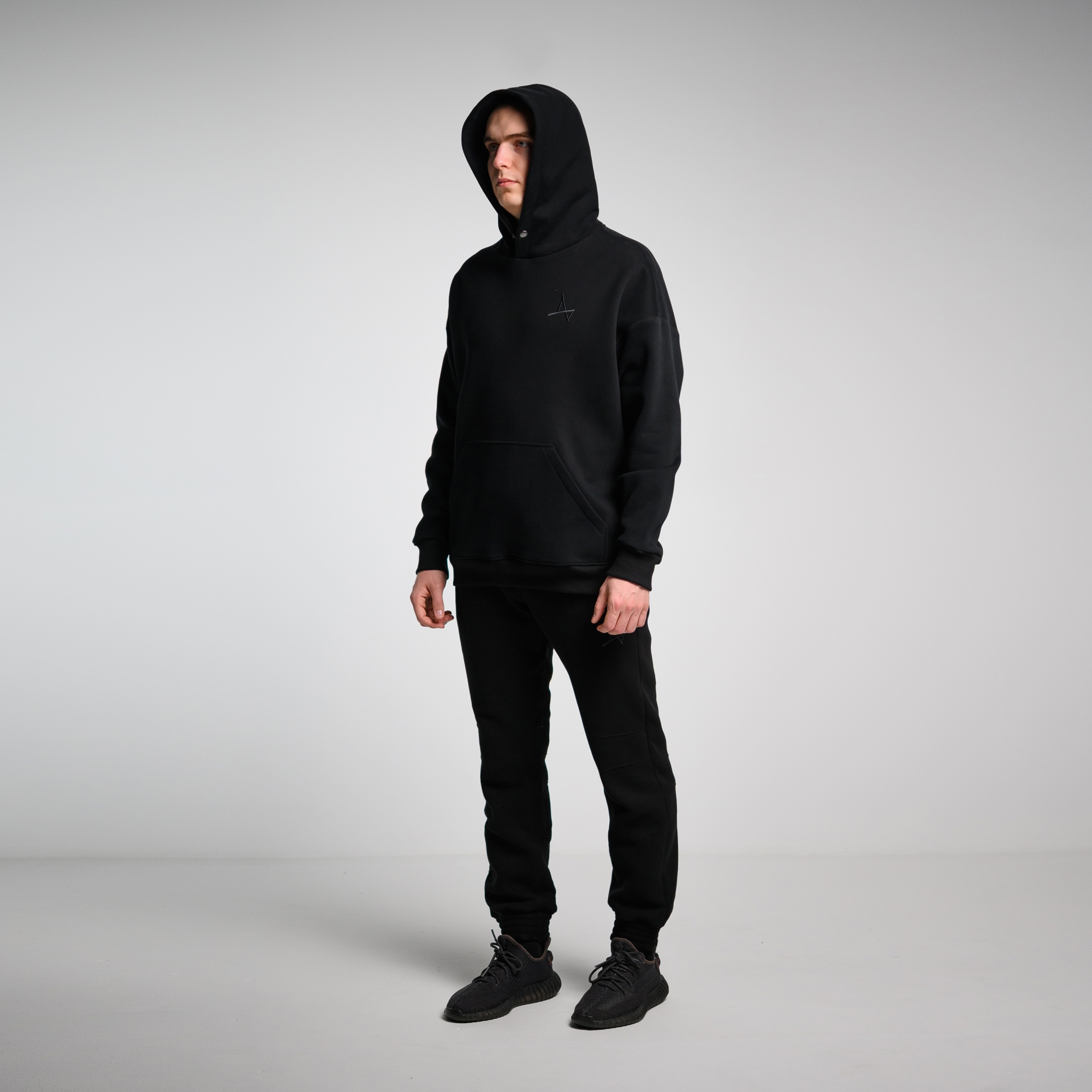 Утеплённое худи Simple Velur