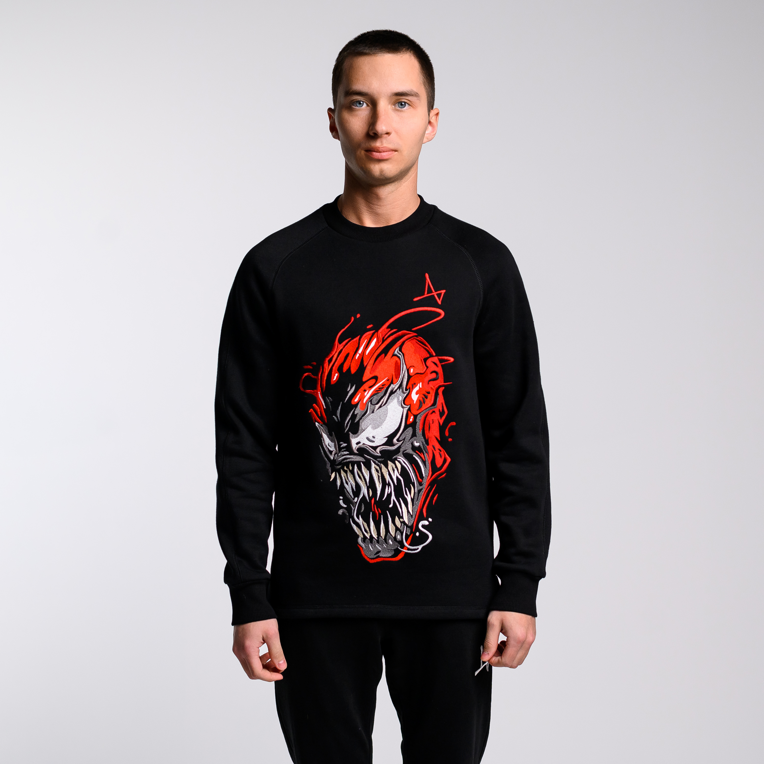 

Свитшот Carnage, Черный