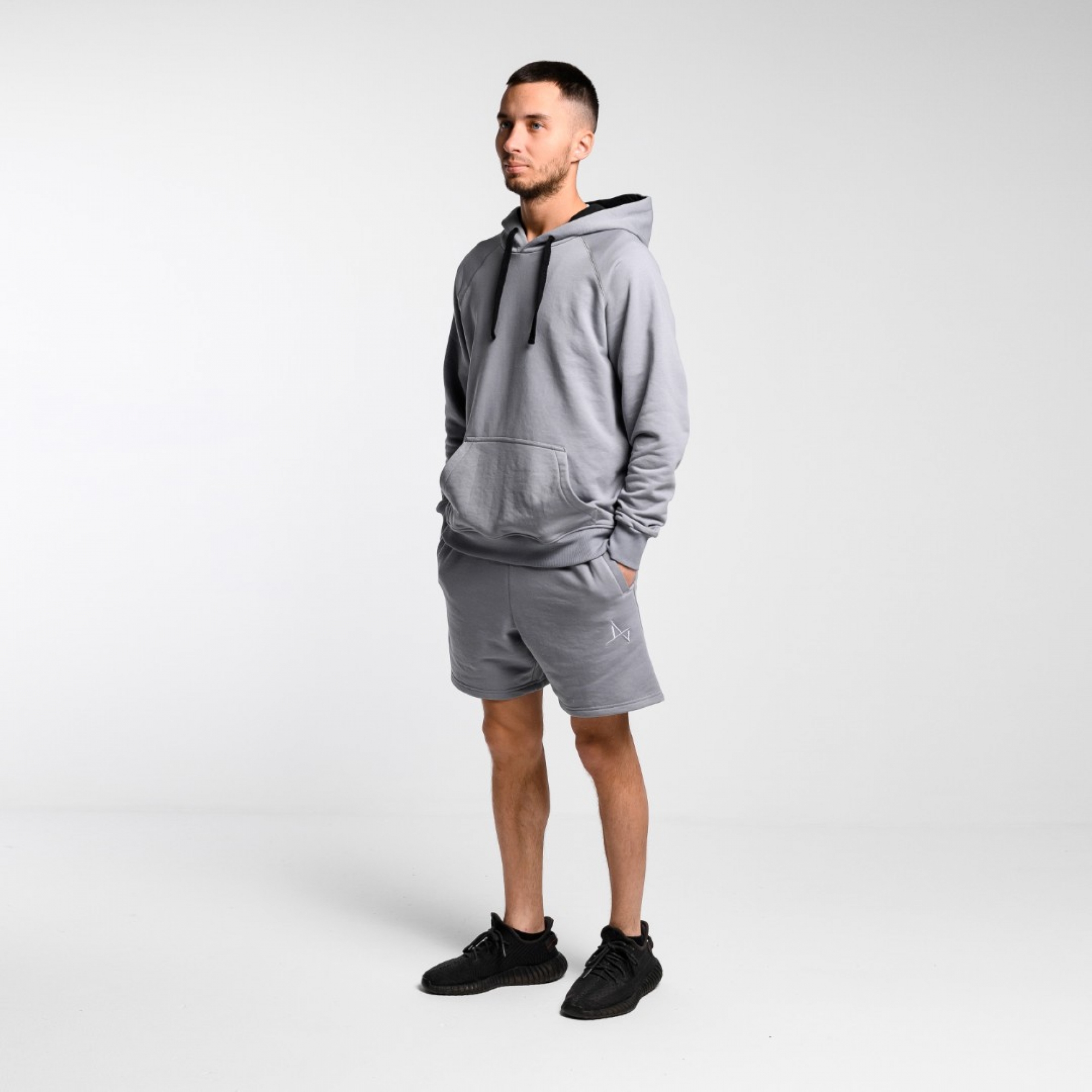 Шорты Simple 3 лёгкие