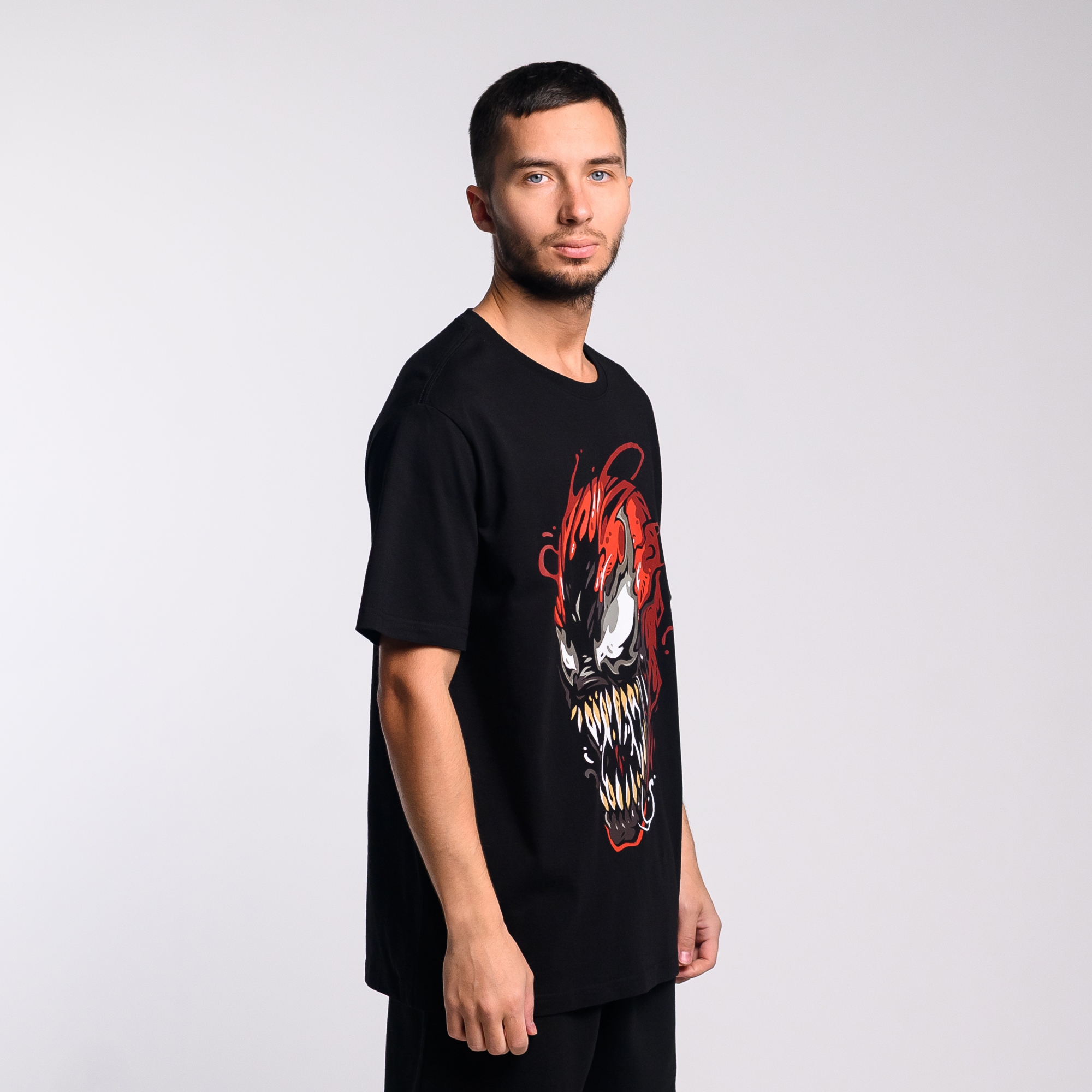 Футболка Carnage