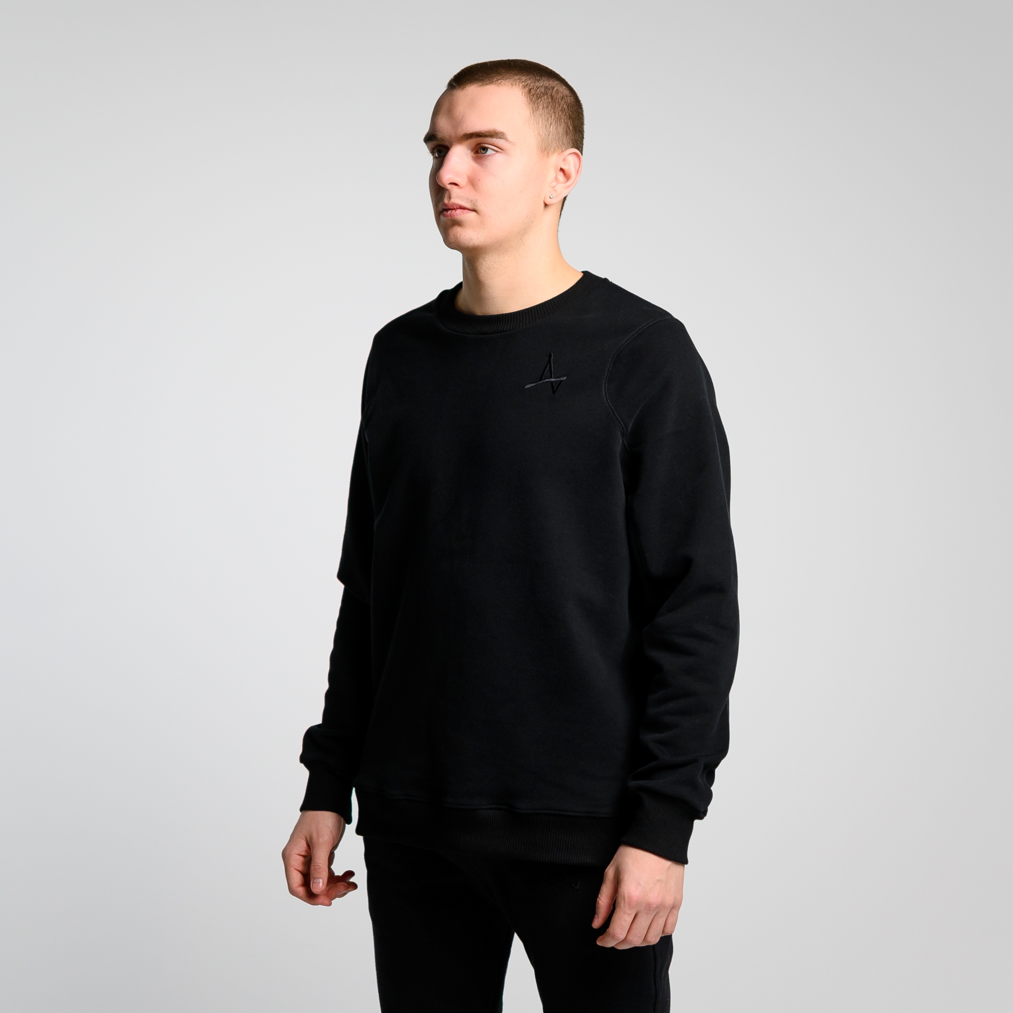 Свитшот Simple Velur