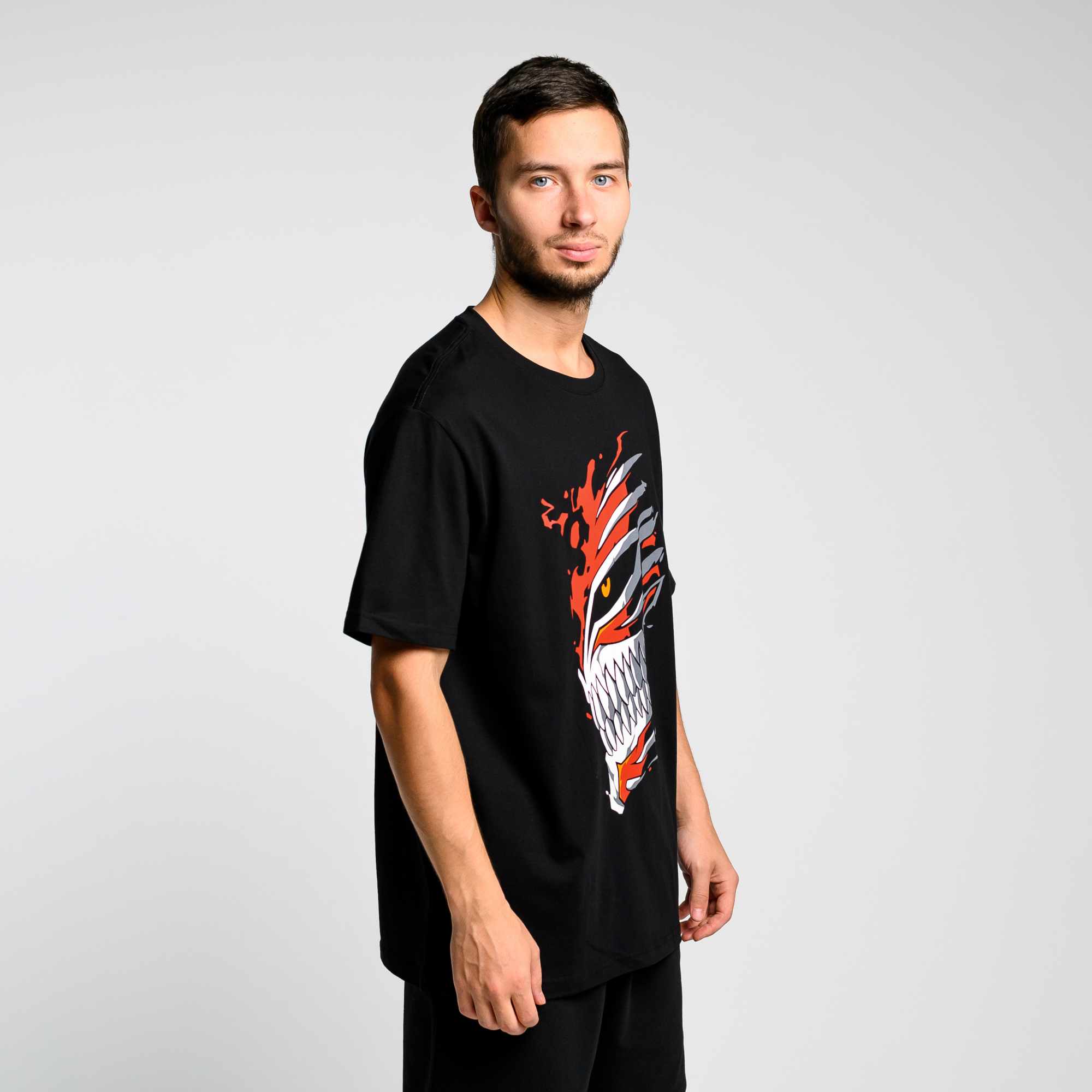 Футболка Bleach