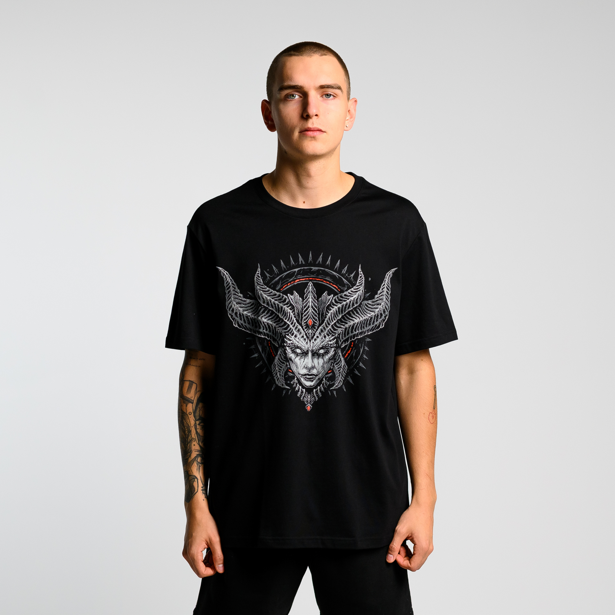 Футболка Lilith