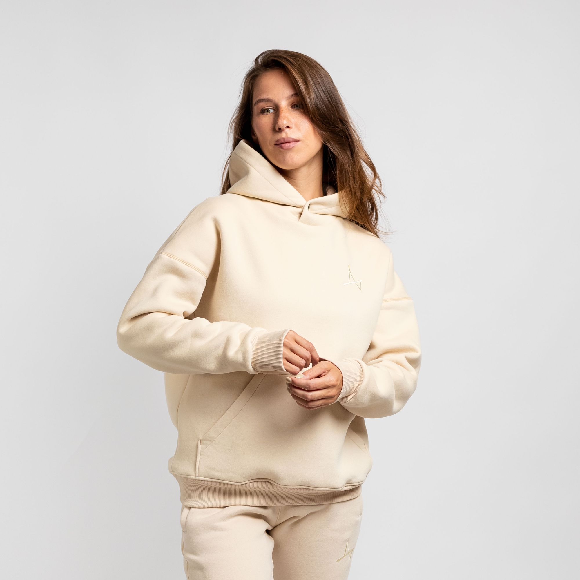 Утеплённое худи Simple Velur