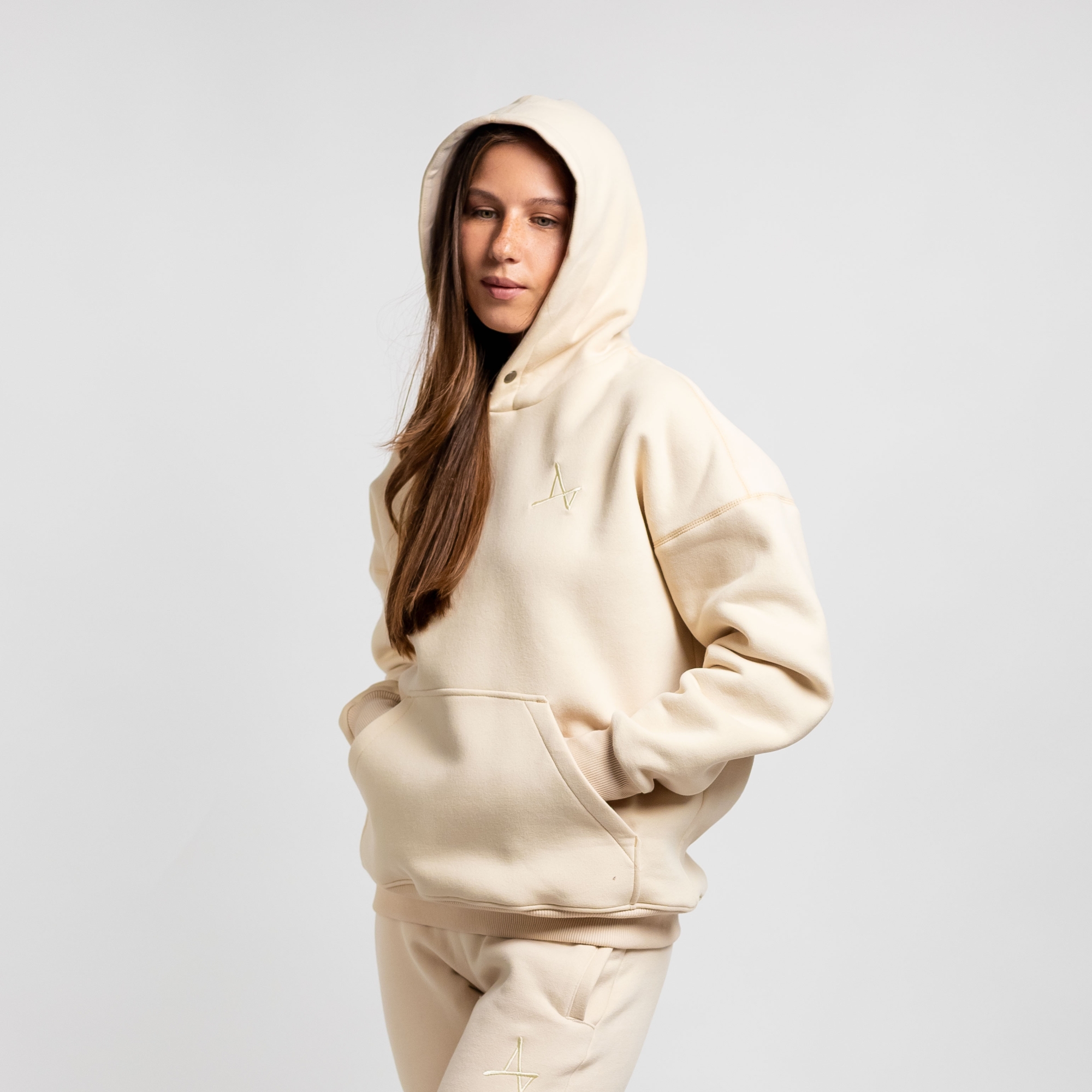 Утеплённое худи Simple Velur