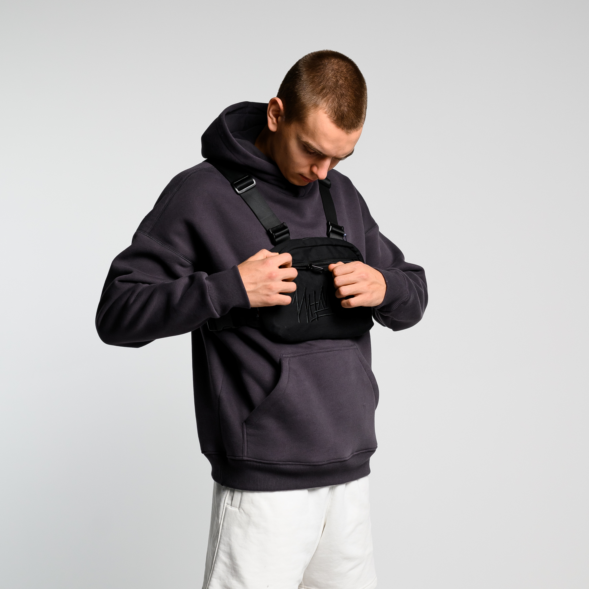 Сумка нагрудная