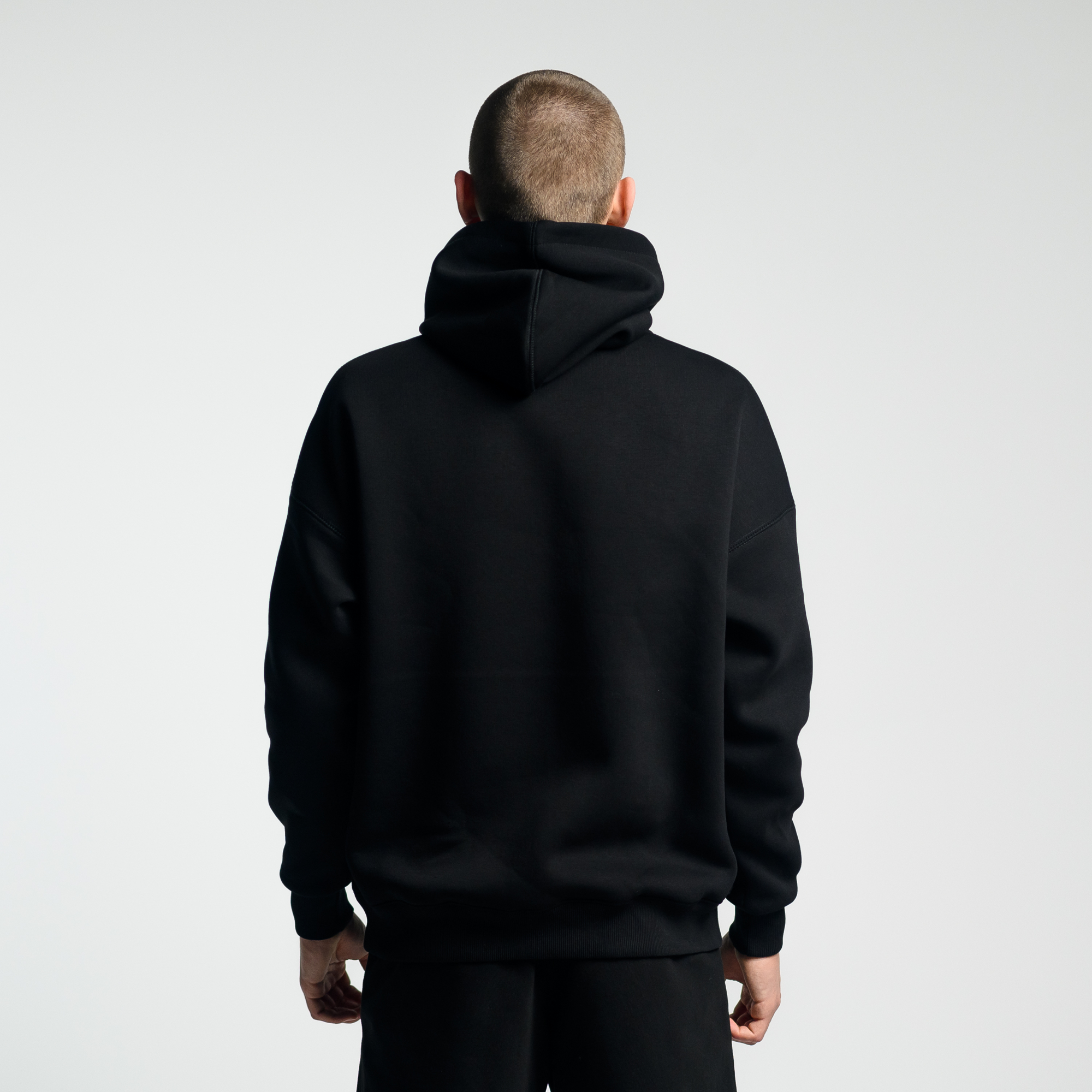 Утепленное худи с кнопкой Lilith