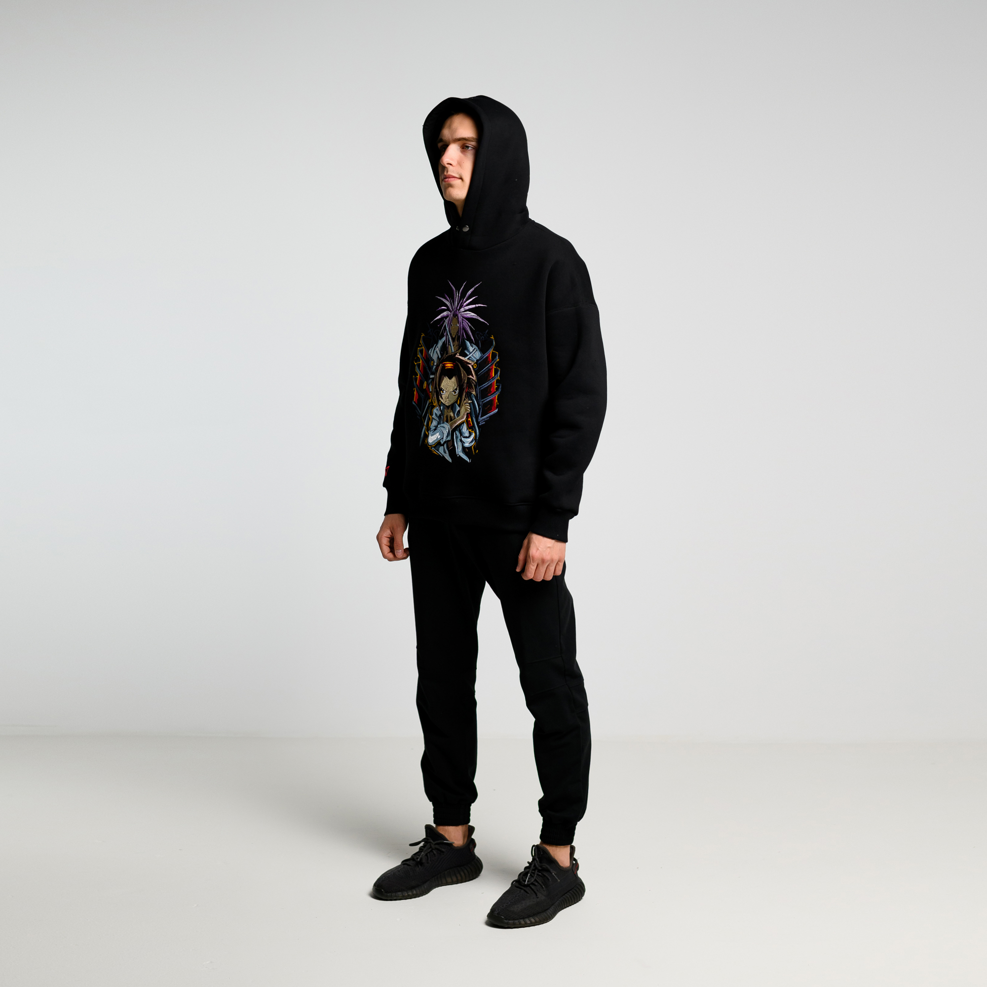 Утепленное худи с кнопкой Shaman King