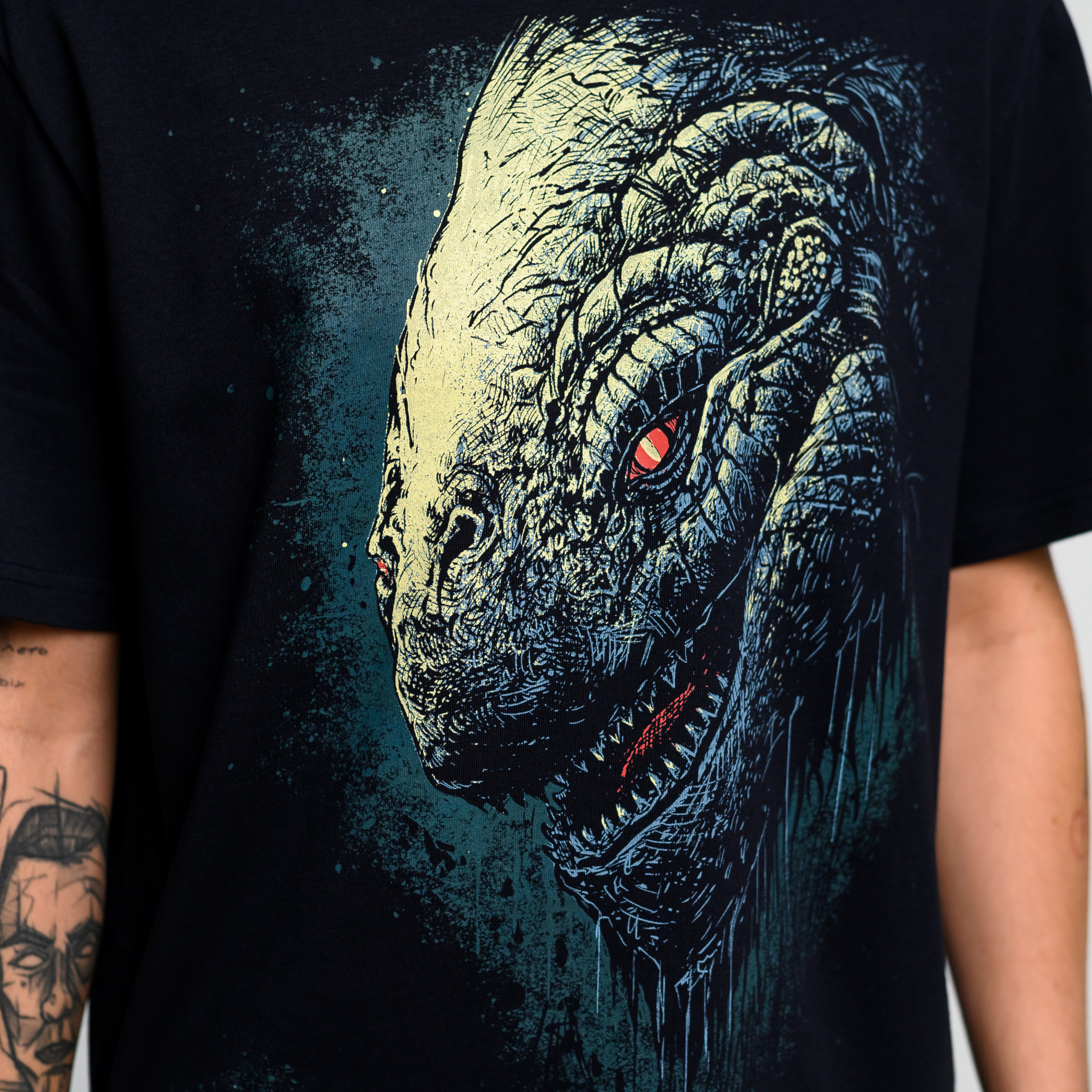 Футболка Jormungand