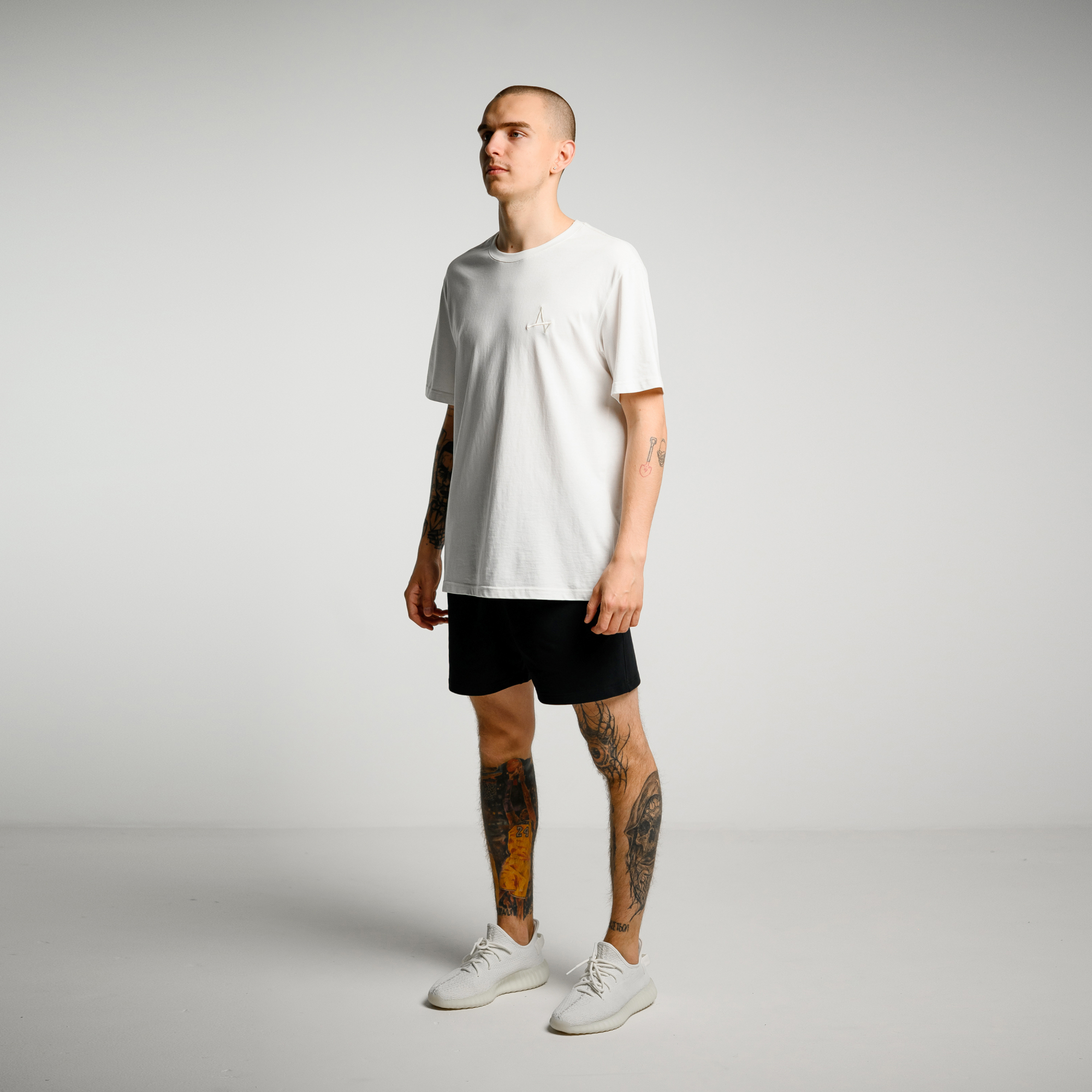 Shorts Simple 3 Velur light