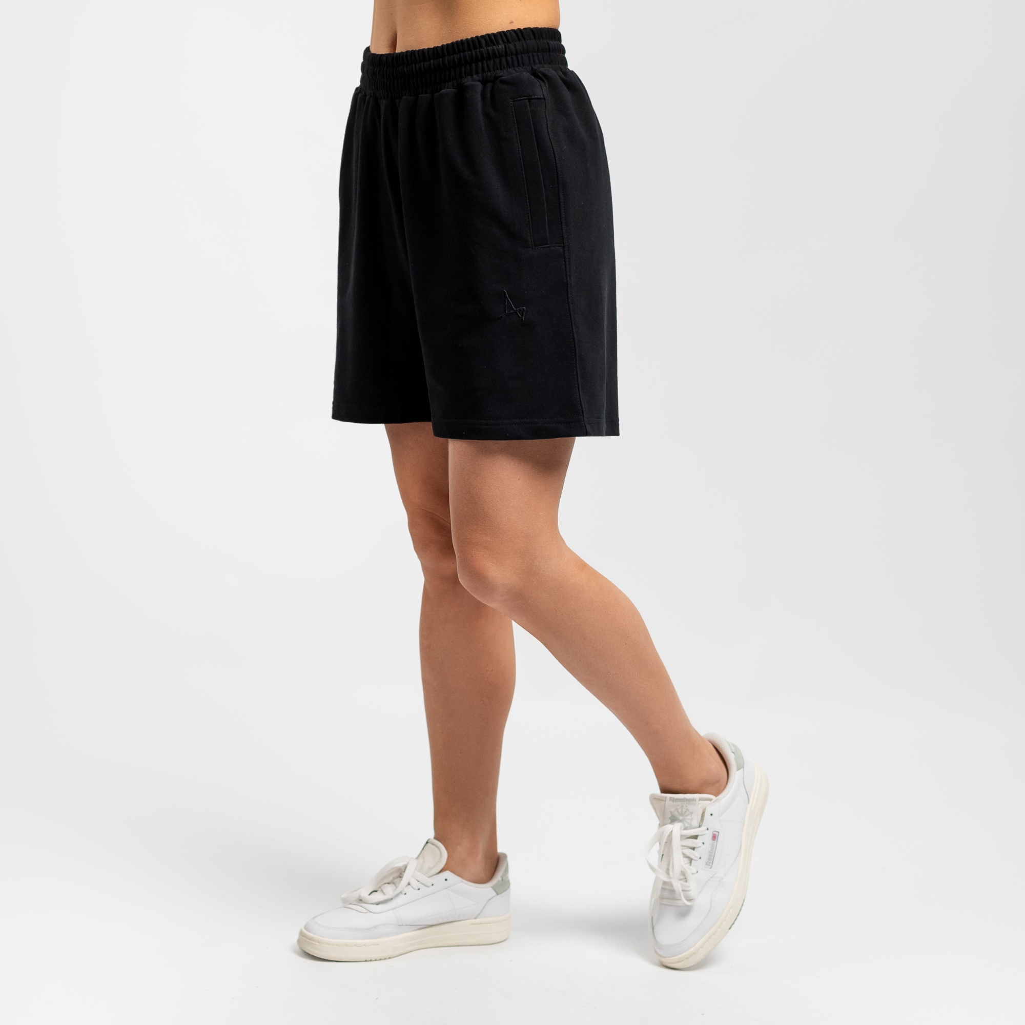 Shorts Simple 3 Velur light