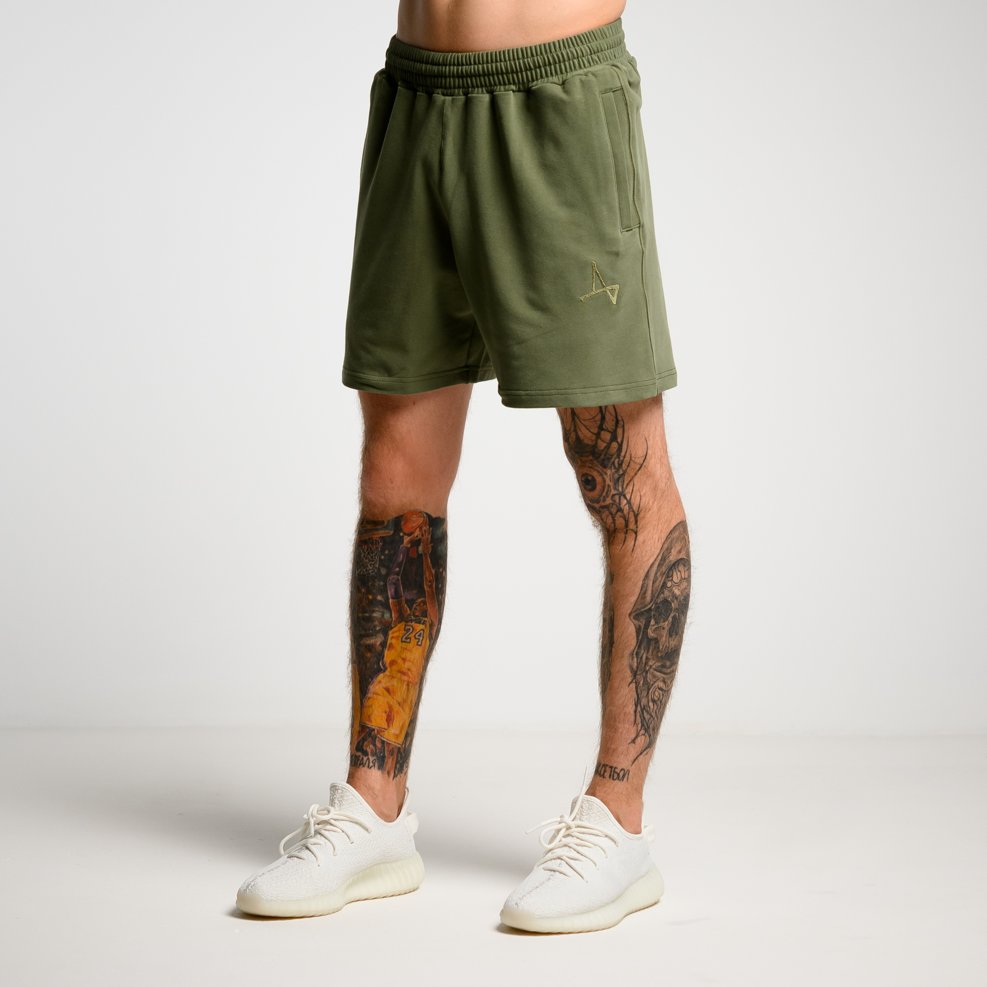 Shorts Simple 3 Velur light