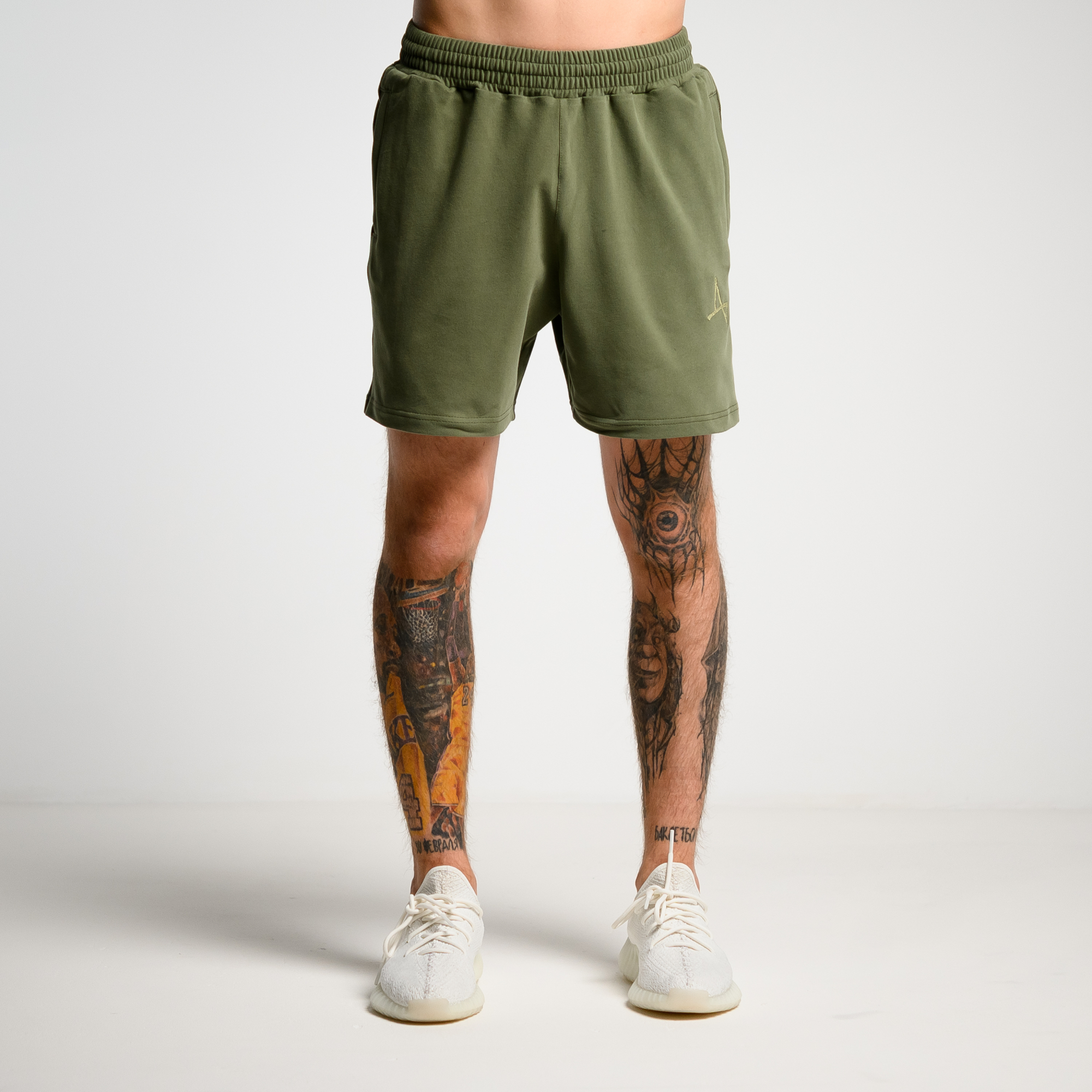Shorts Simple 3 Velur light
