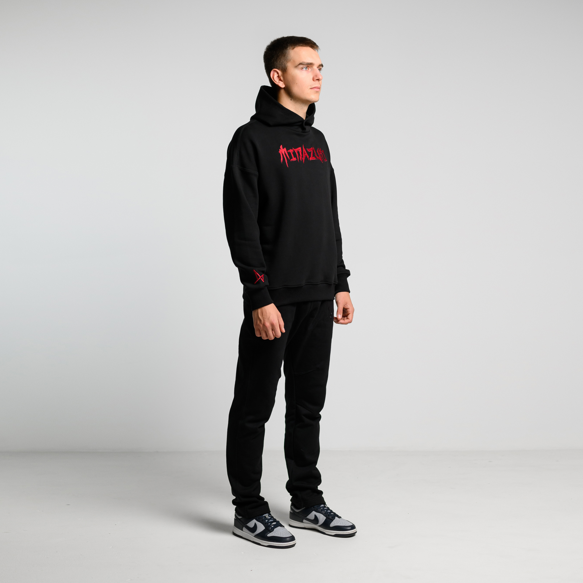 Худи с кнопкой Minazuki