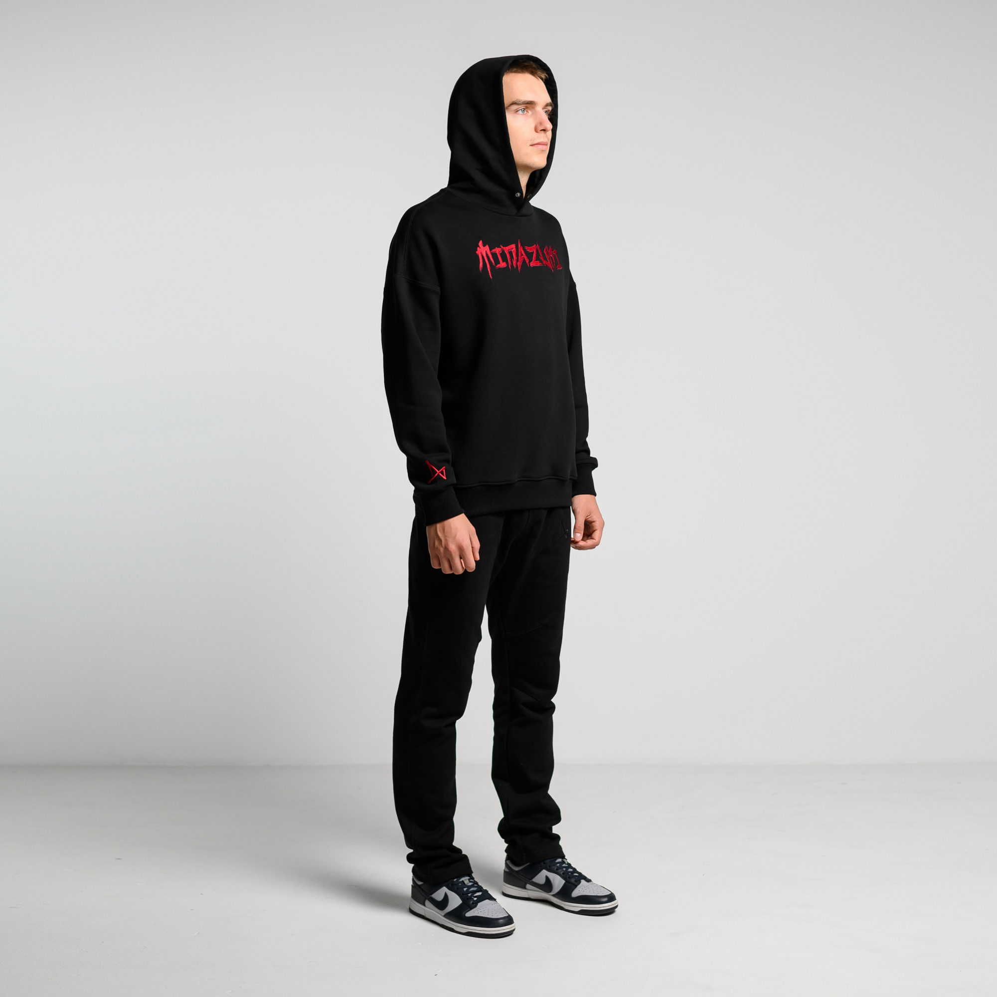 Худи с кнопкой Minazuki